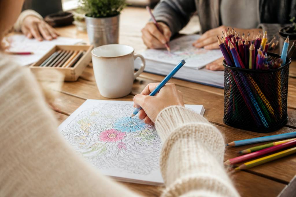 Atelier creatif cultura pour un coloriage antistress apaisant et facile